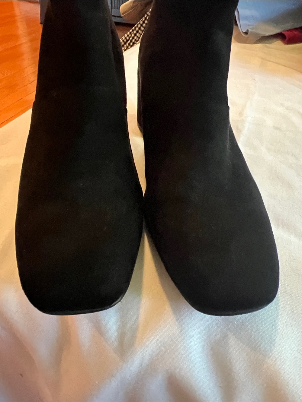 Bass Black Women's Suede Ankle Boots - Classic Style